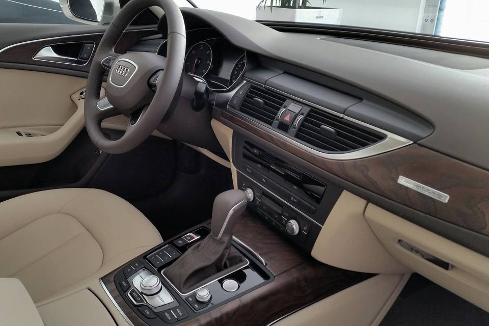 Audi A6 intérieur