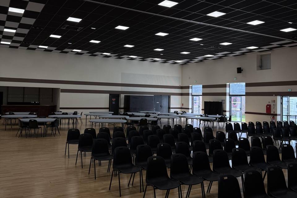 400 places, assises