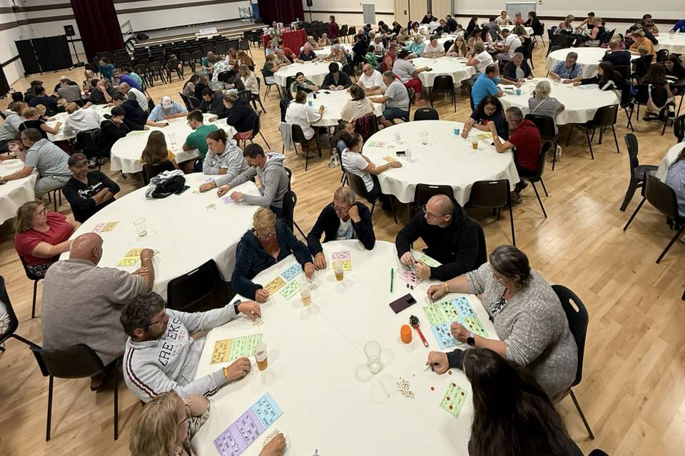 15. Tables rondes.