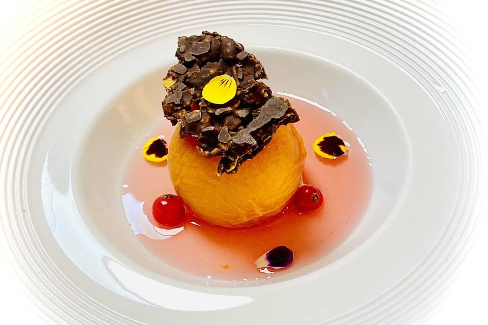 Pêche pochée au vin Rosé