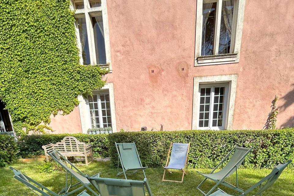 Detente