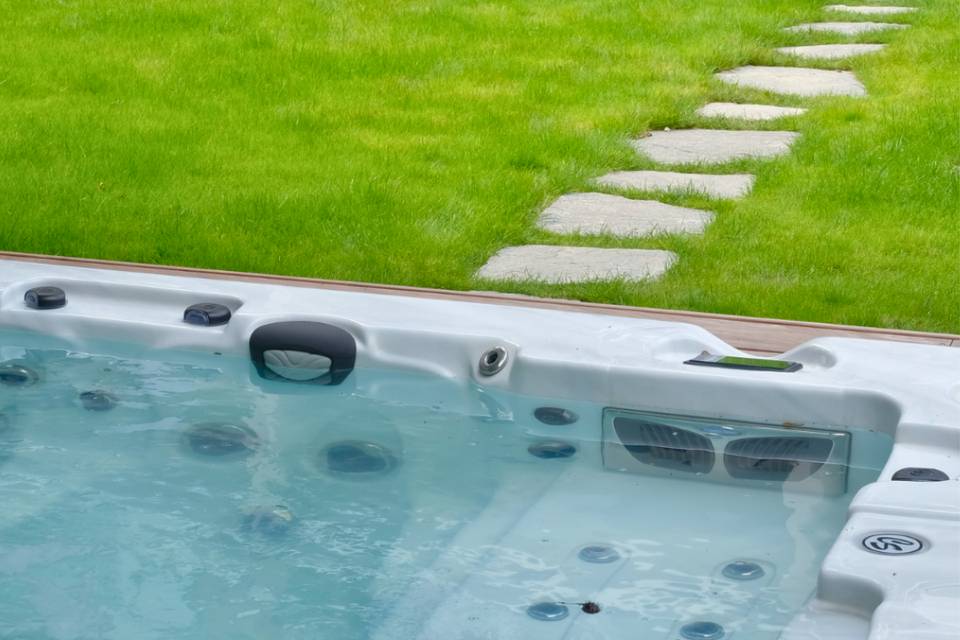 Jacuzzi