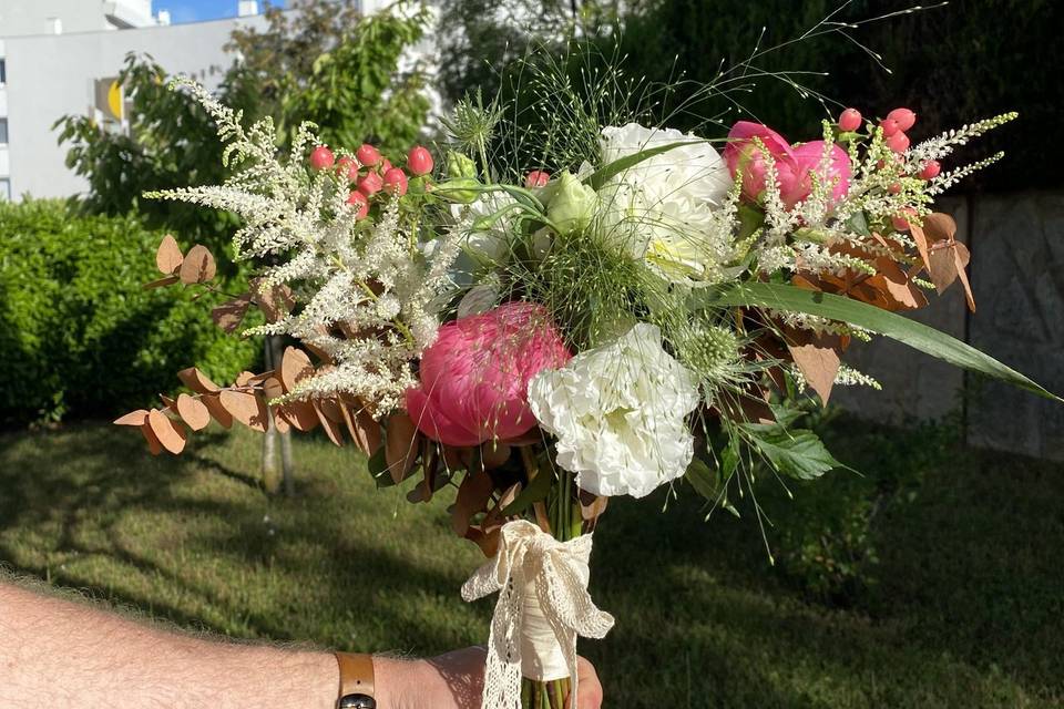 Bouquet de mariée déstructuré