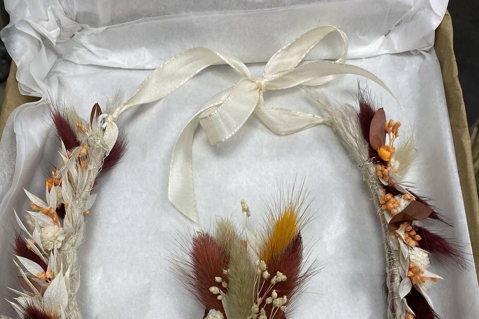 Couronne de fleurs séchées