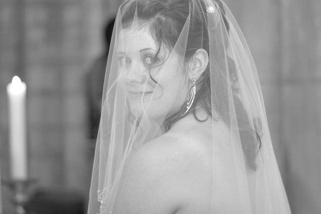 La mariée à l'église