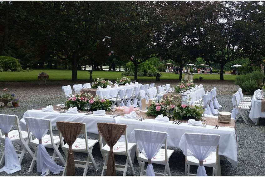 Courtyard Reception