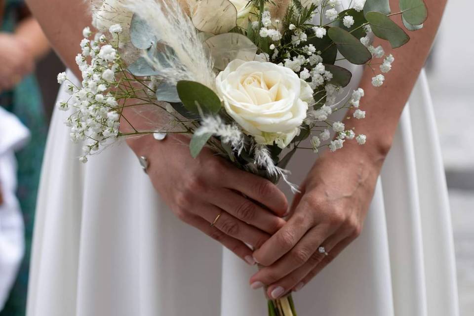 Bouquet de mariée séchées et n