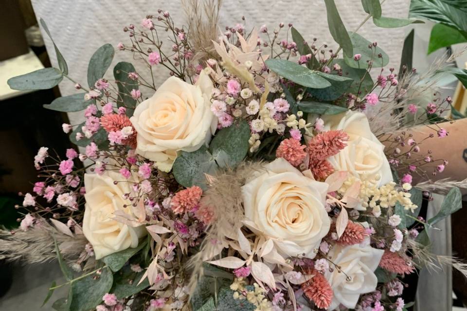 Bouquet de mariée séchées et n