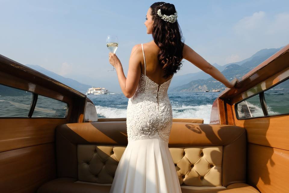 Mariée au lac de Côme, Italie