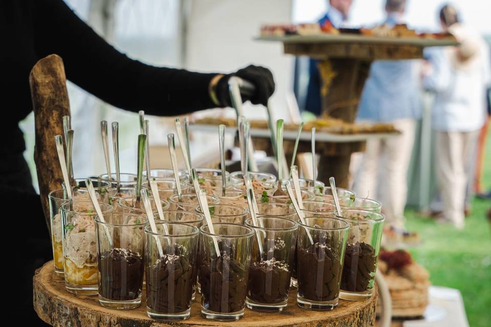 Cuillère à dessert, vue de côté