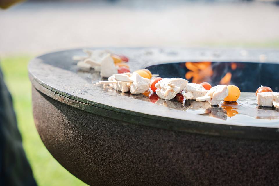 Préparation des plats, vue de côté