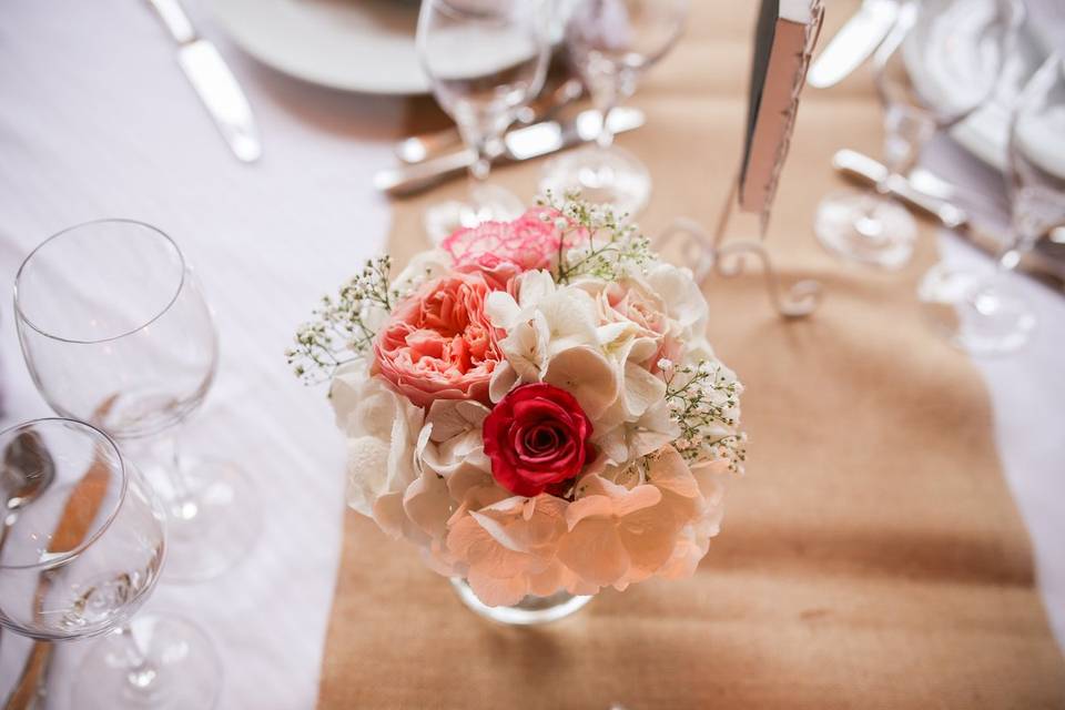 Petit bouquet dégradé de roses