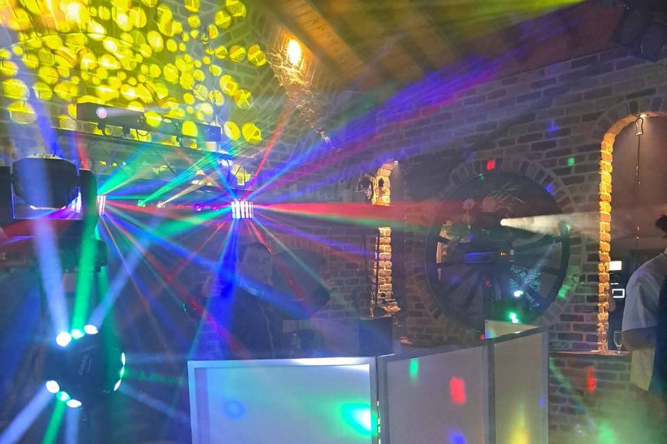 Petit show light