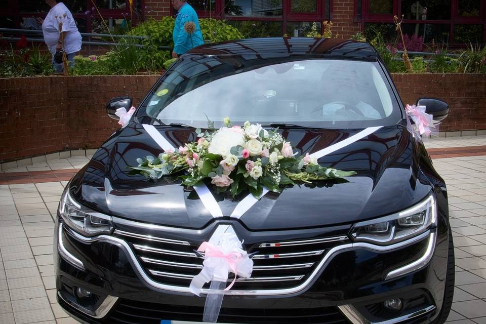 La voiture des mariés