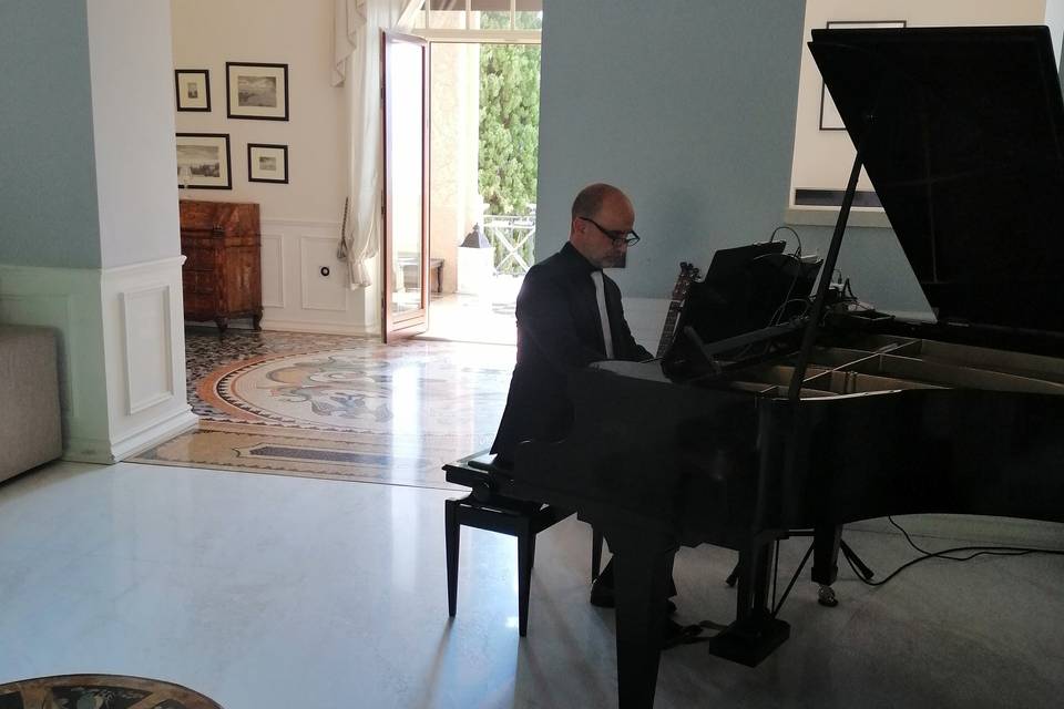 Robert et son piano