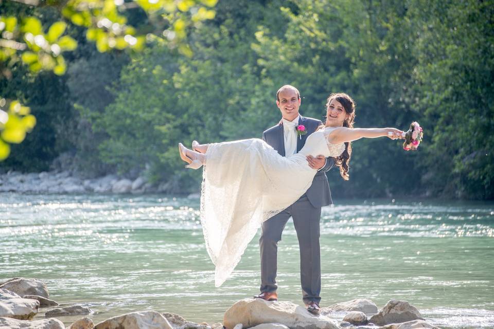 Romance de couple, rivière