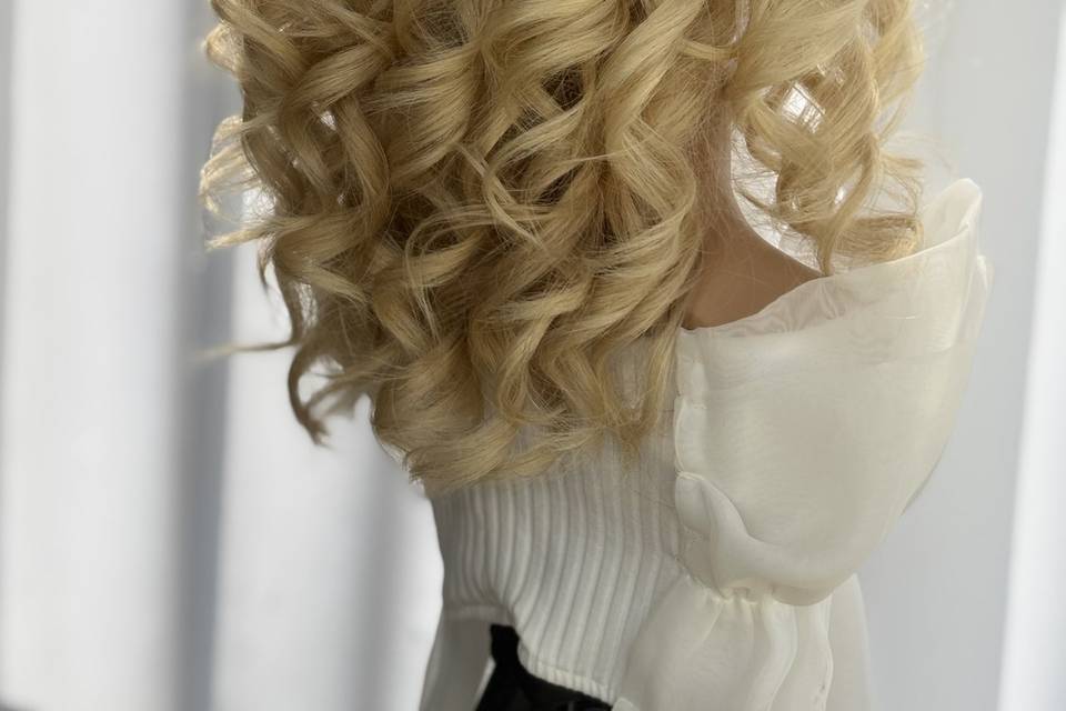 Demie attache sur boucles