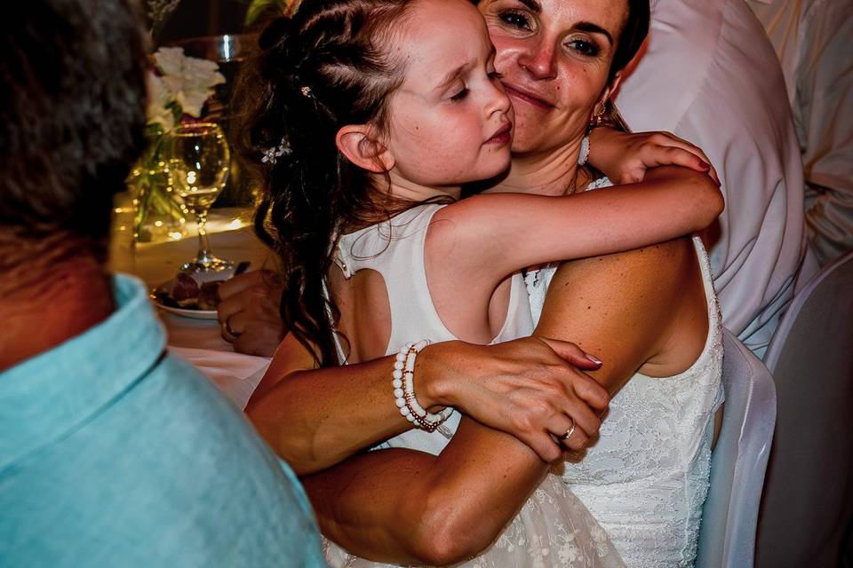 Calin mariée et sa fille