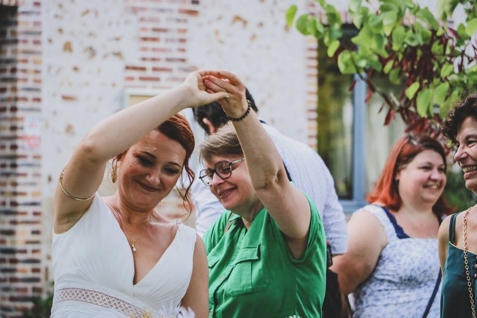 Danse avec les invités
