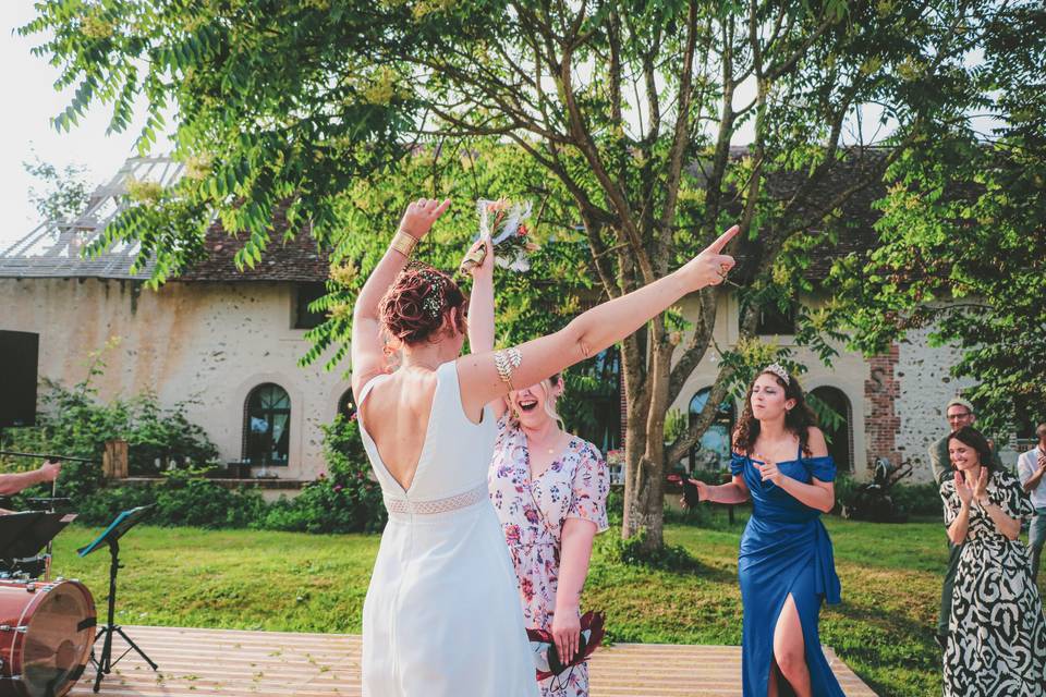 On danse