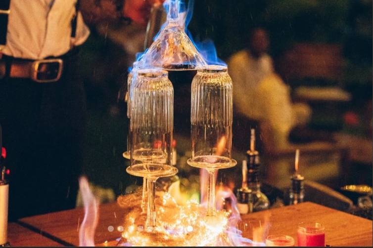 Pack Fire Show