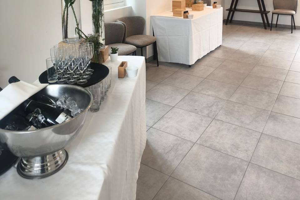 Cocktail en intérieur