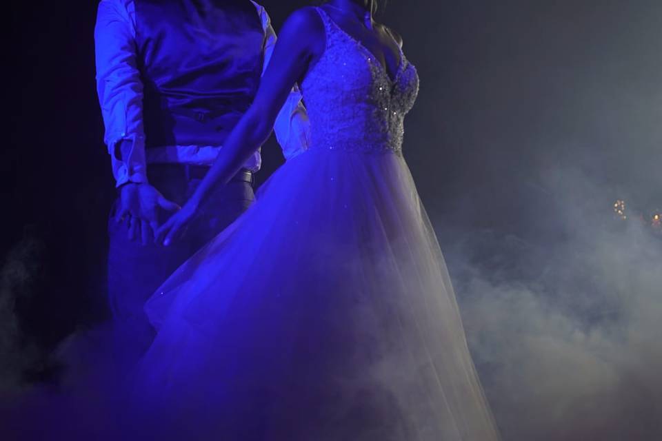 AE First Dance