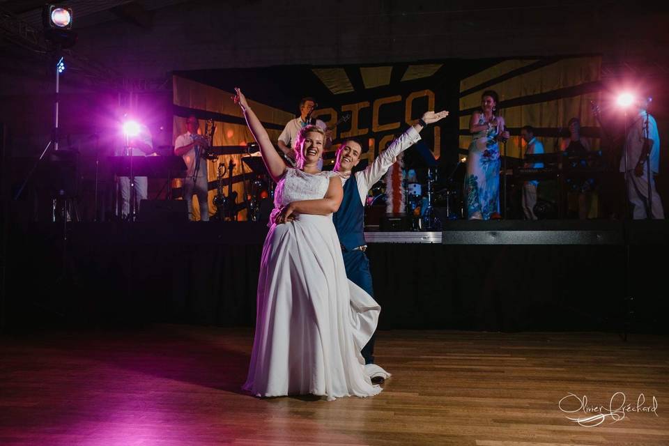 AE First Dance