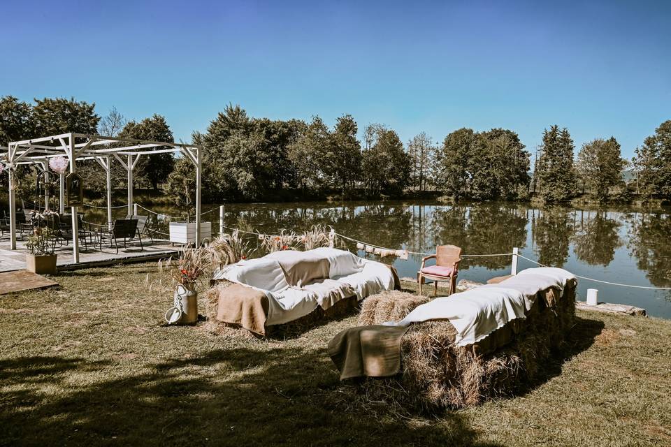 Vin d'honneur au bord de l'eau