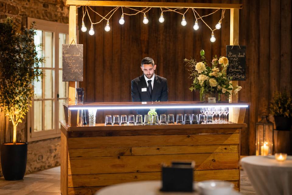 Notre Bar