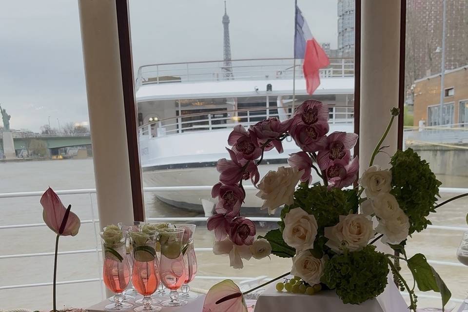 Buffet péniche