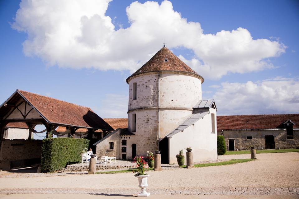 La cour et son pigeonnier