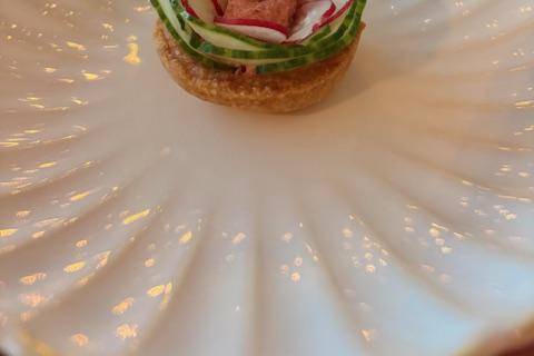 Tarte houmous concombre radis