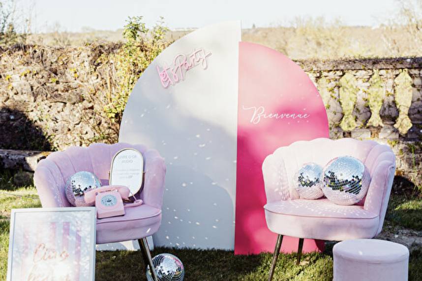 Backdrops blanc et rose