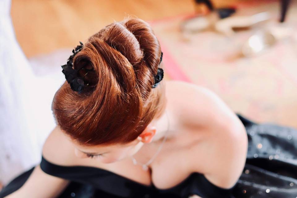 Le chignon bun, l'irrésistible classique pour votre coiffure de mariée