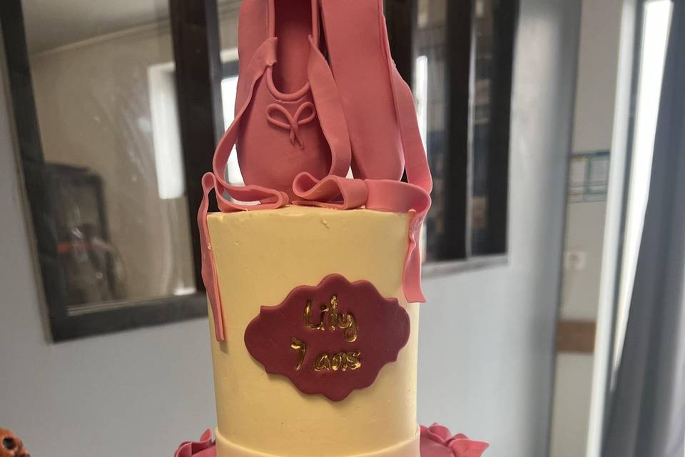 Weeding cake