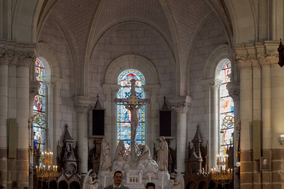 Mariés à l'église