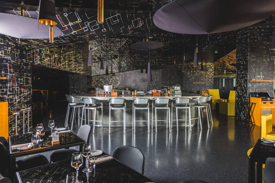 Le bar central
