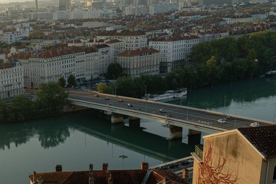 Le ponton et ses jardins
