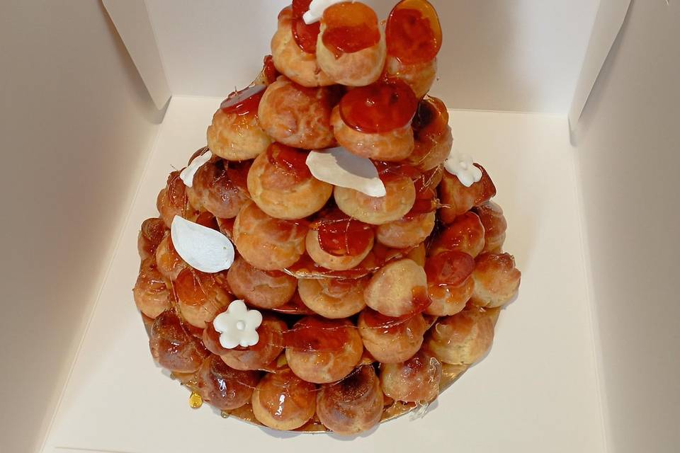 Pièce montée choux et nougatin