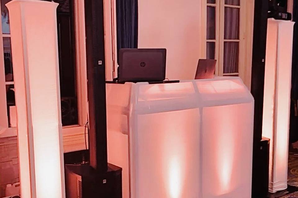 Stand Dj et Lumière