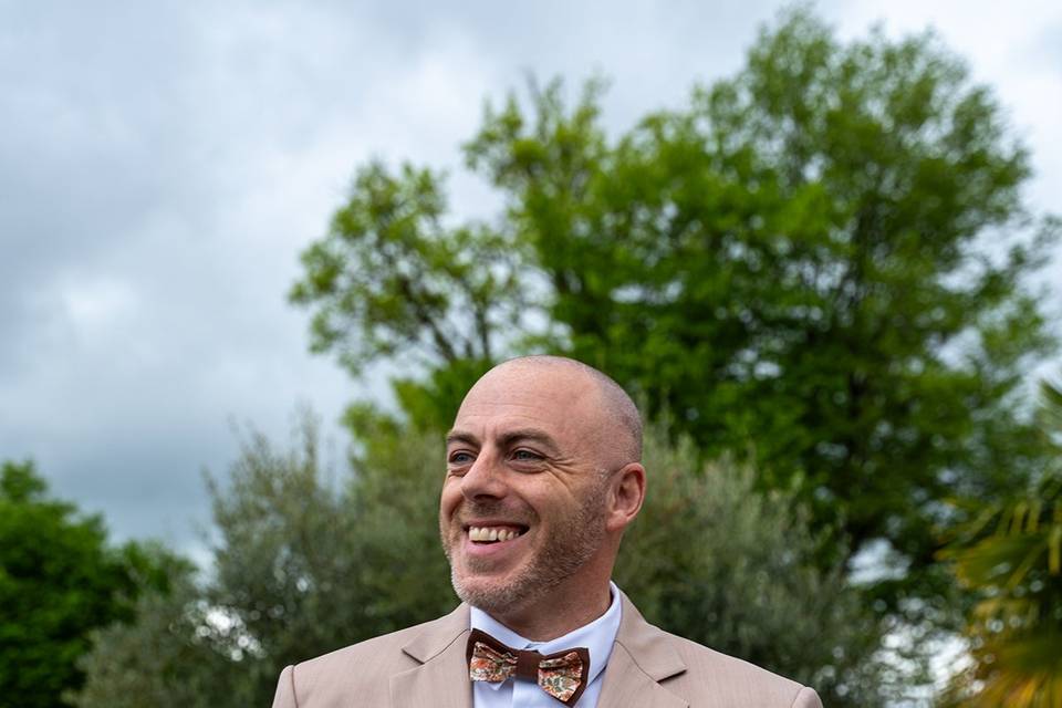 Photo du marié avant cérémonie