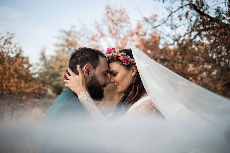 Shoot couple golden hour