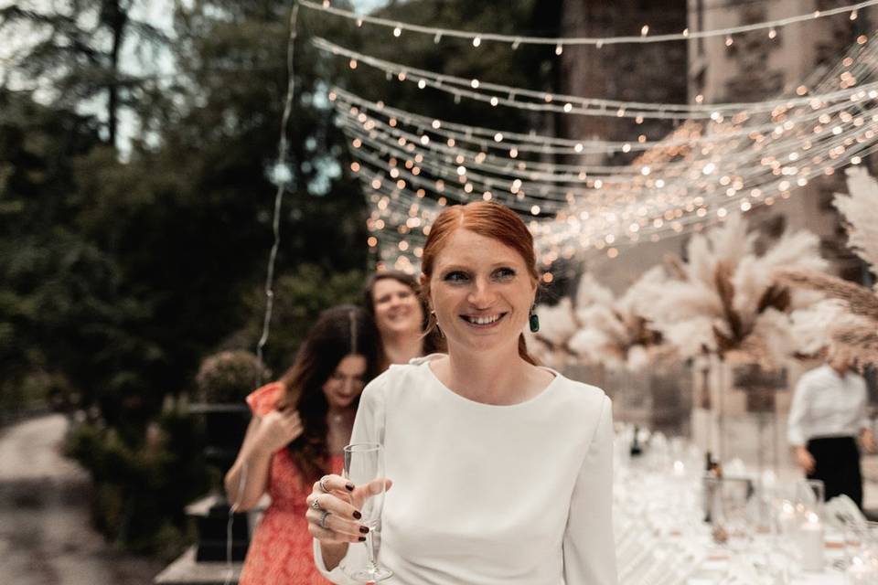 La mariée et sa coupe de champ