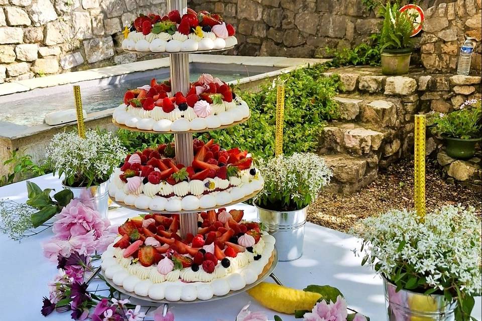 Pièce montée pavlova