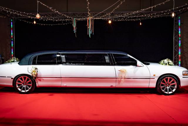 Limousine Lincoln Town car 6