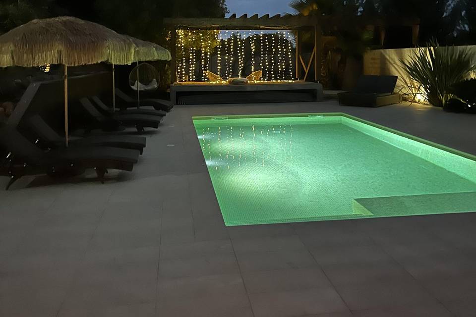 Piscine de nuit