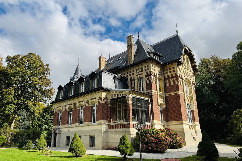 Chateaux