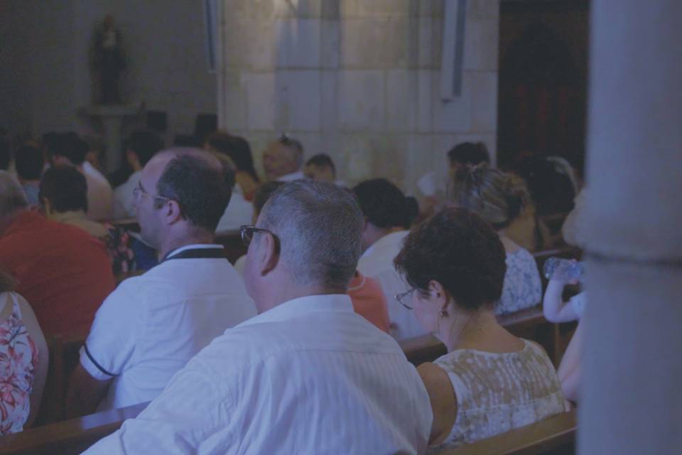 L'assemblée attend