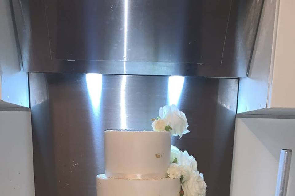 Weeding cake